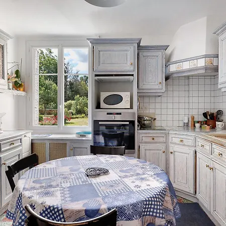 La Maison De Дом отдыха *